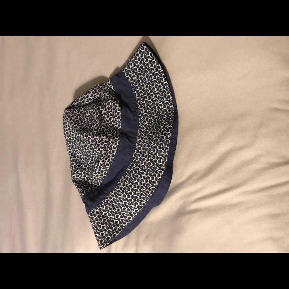 Carhartt blue bucket hat reversible